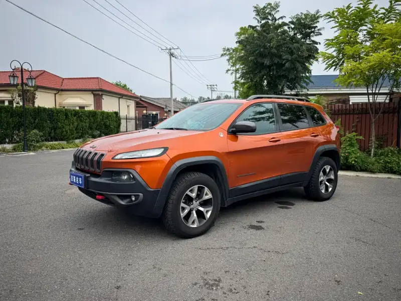 Jeep Cherokee (Import), 2014