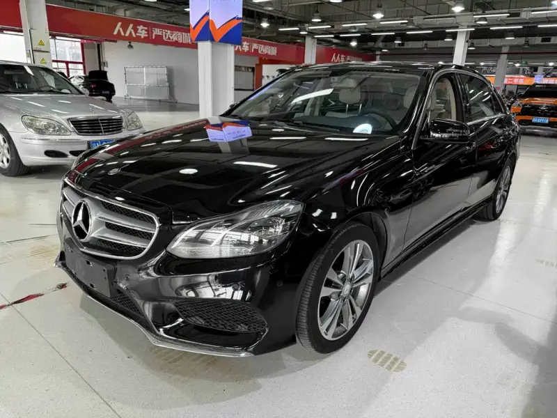 Mercedes-Benz E-Class, 2015