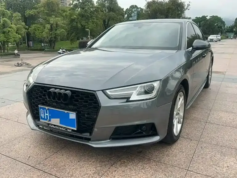 Audi A4L, 2017
