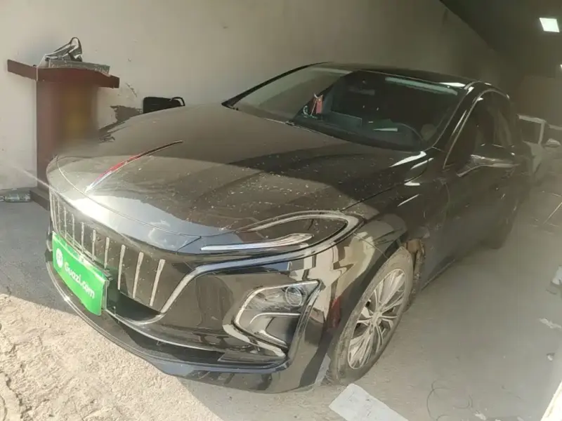 Hongqi E-QM5, 2023