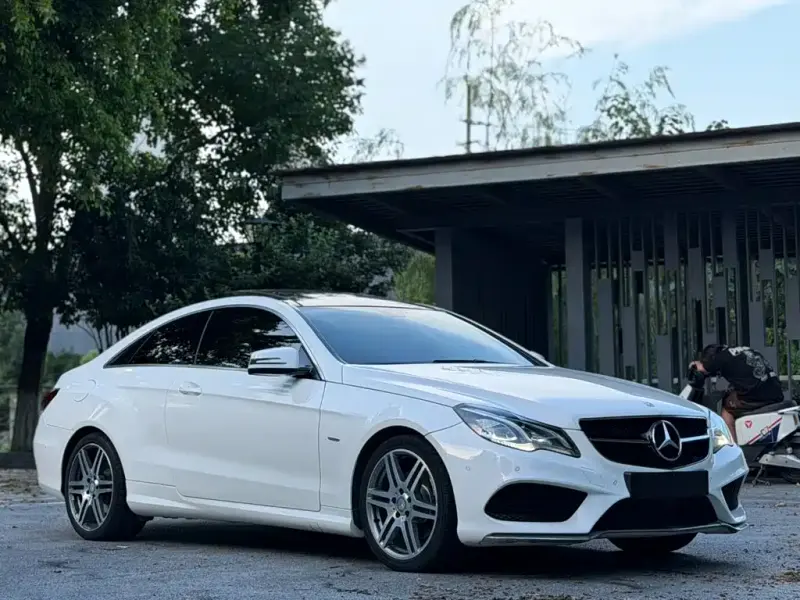 Mercedes-Benz E-Class (Import), 2017