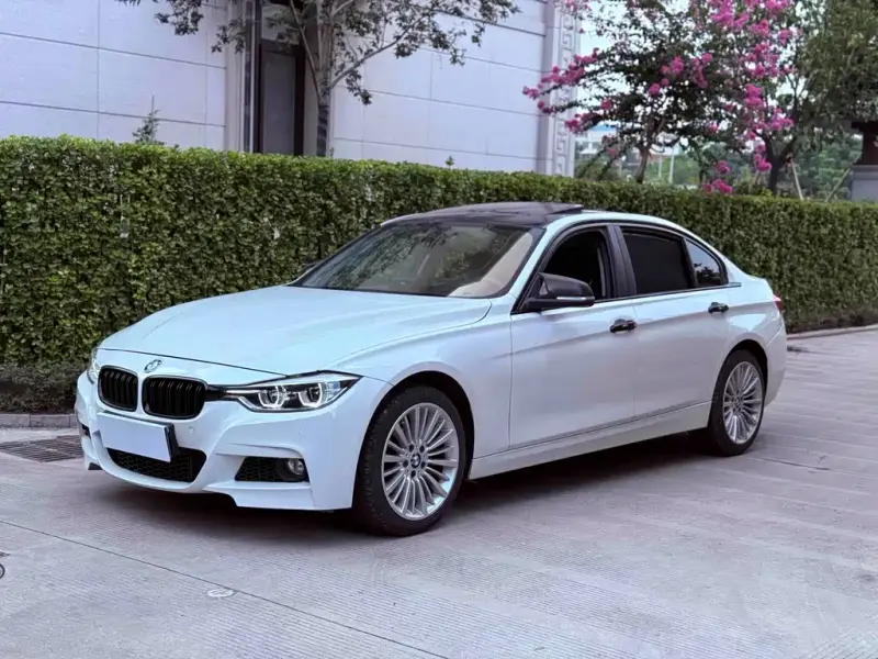 BMW 3 Series, 2018