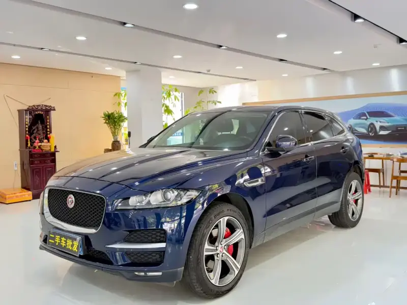Jaguar F-PACE, 2018