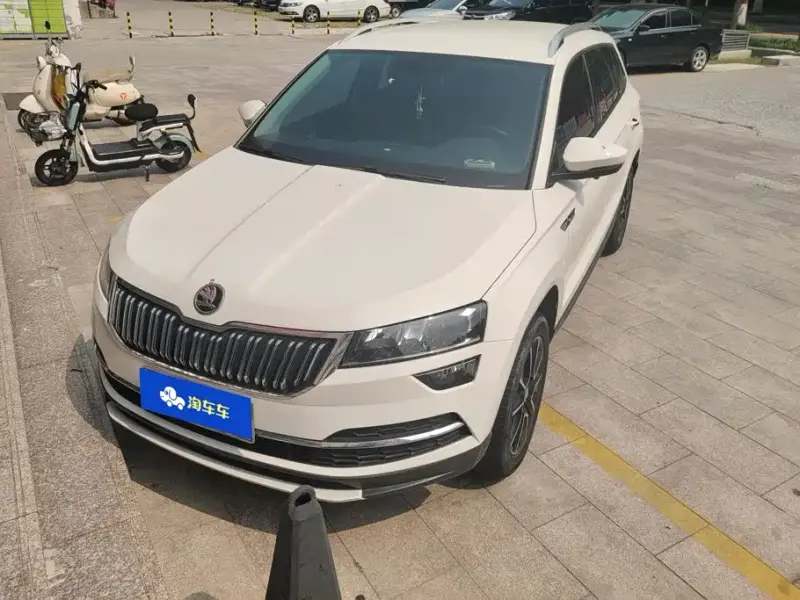 Skoda Karoq, 2021