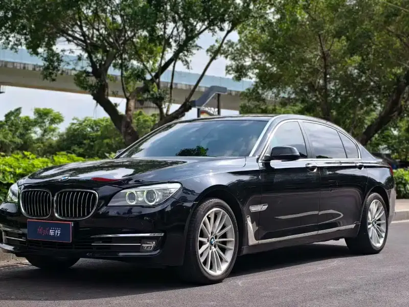 BMW 7 Series, 2015