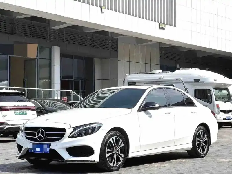 Mercedes-Benz C-Class, 2018