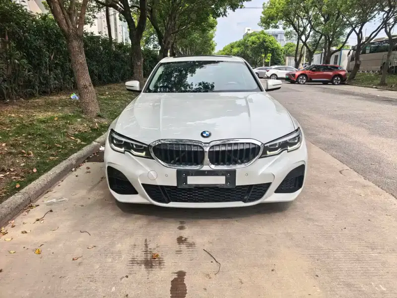 BMW 3 Series, 2021