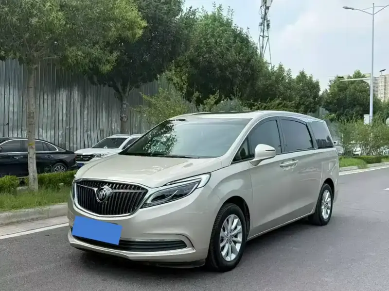 Buick GL8, 2018