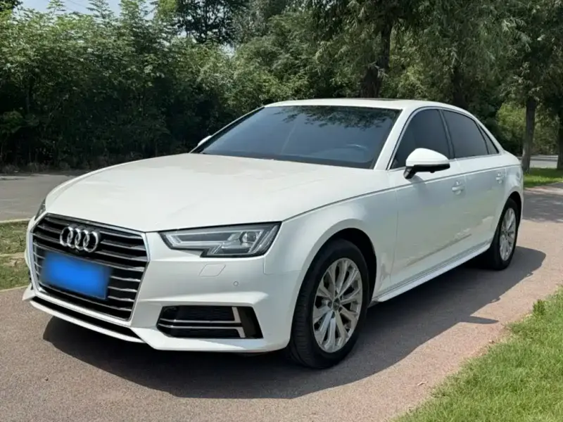 Audi A4L, 2019