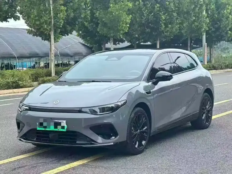 Leapmotor Lafa5, 2025