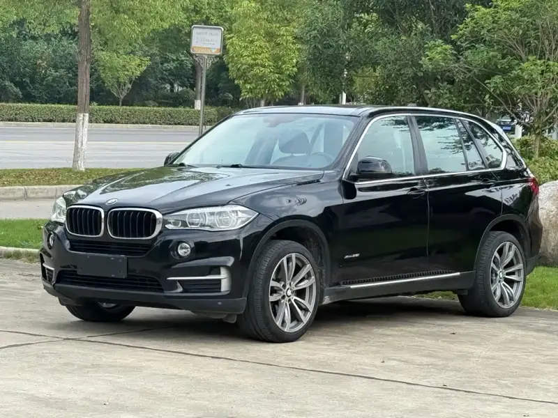 BMW X5 (Import), 2016