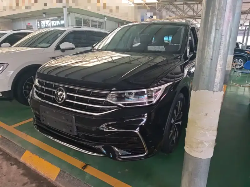 Volkswagen Tiguan L, 2022