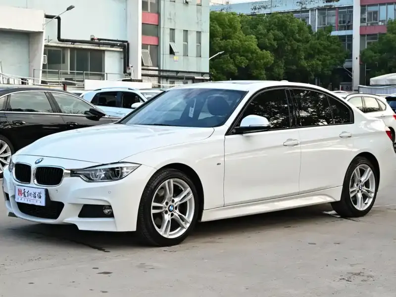 BMW 3 Series, 2016