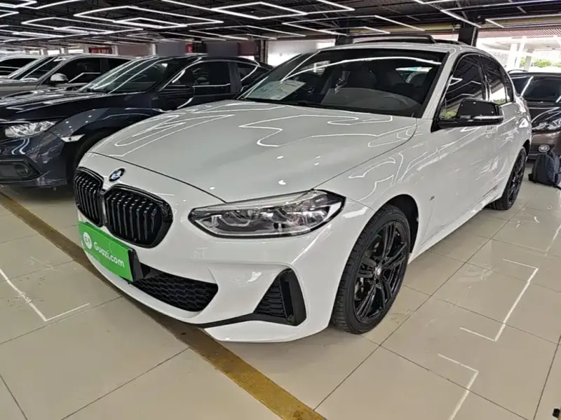 BMW 1 Series, 2023