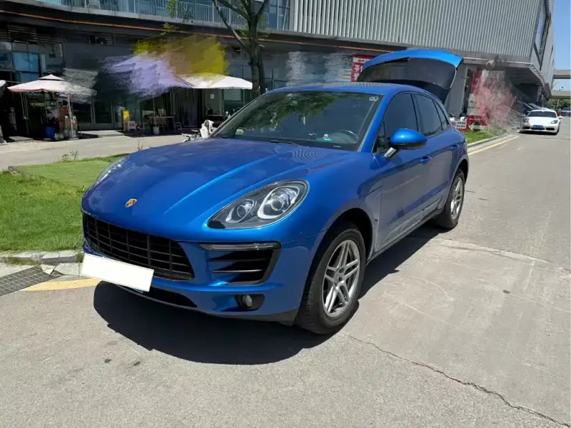Porsche Macan, 2016