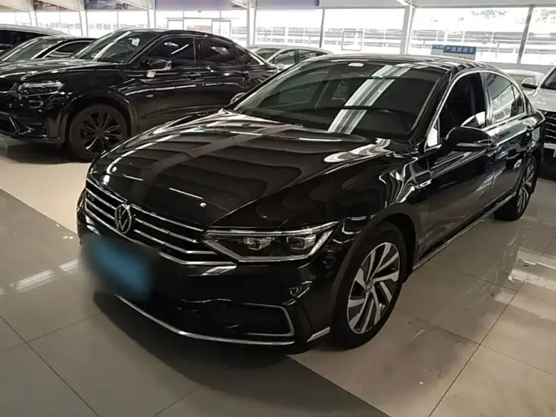 Volkswagen PHEV, 2023