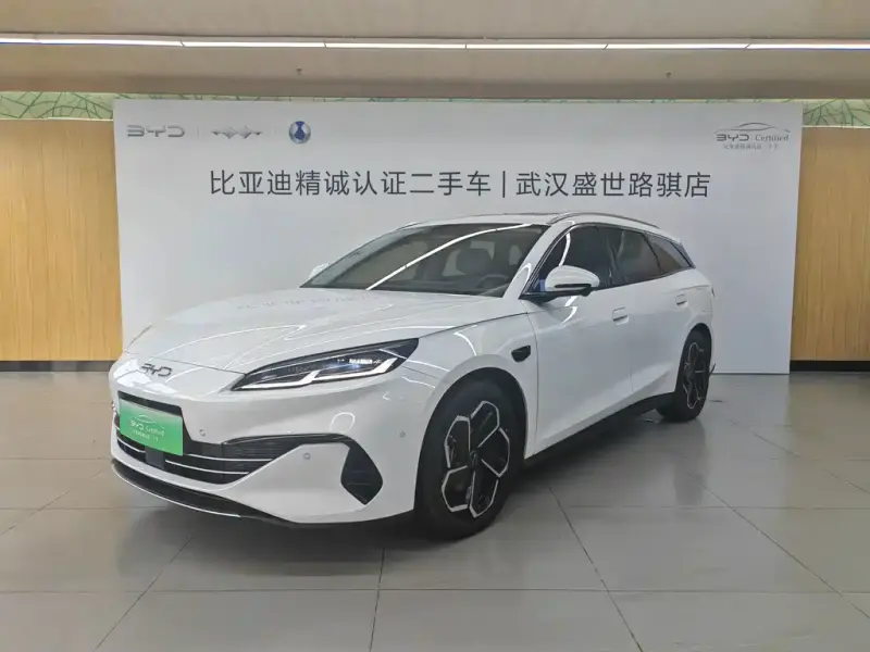 BYD 06 DM-i, 2025