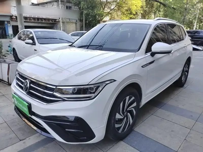 Volkswagen Tiguan L, 2024