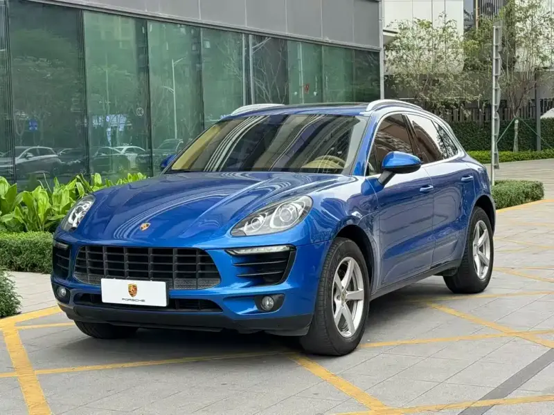 Porsche Macan, 2016