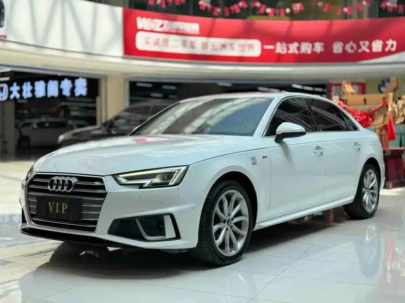 Audi A4L, 2019