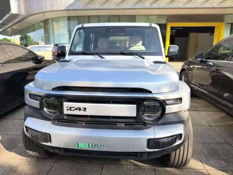 iCAR V23, 2025