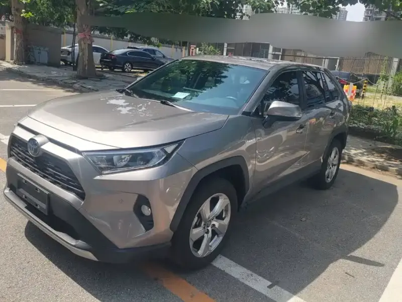 Toyota RAV4, 2021