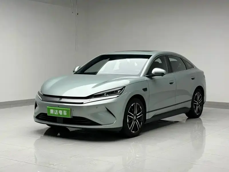 BYD Qin L, 2025