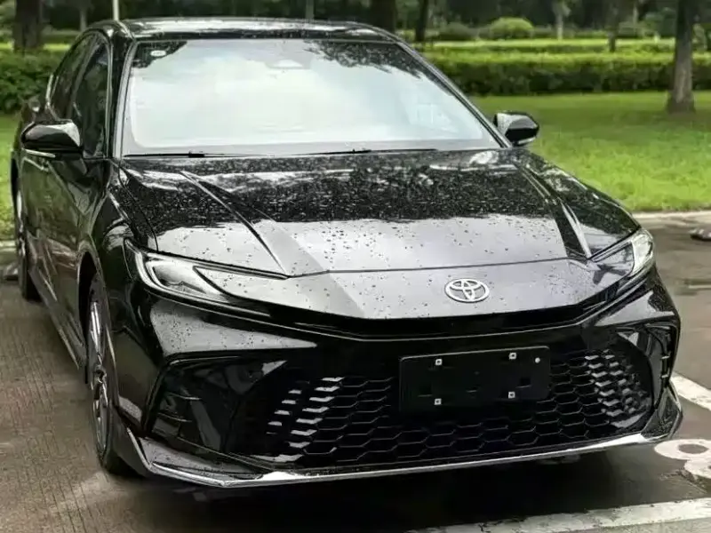 Toyota Camry, 2025