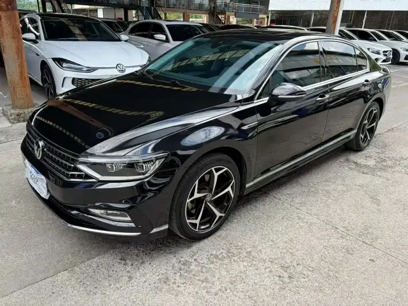 Volkswagen Magotan, 2023