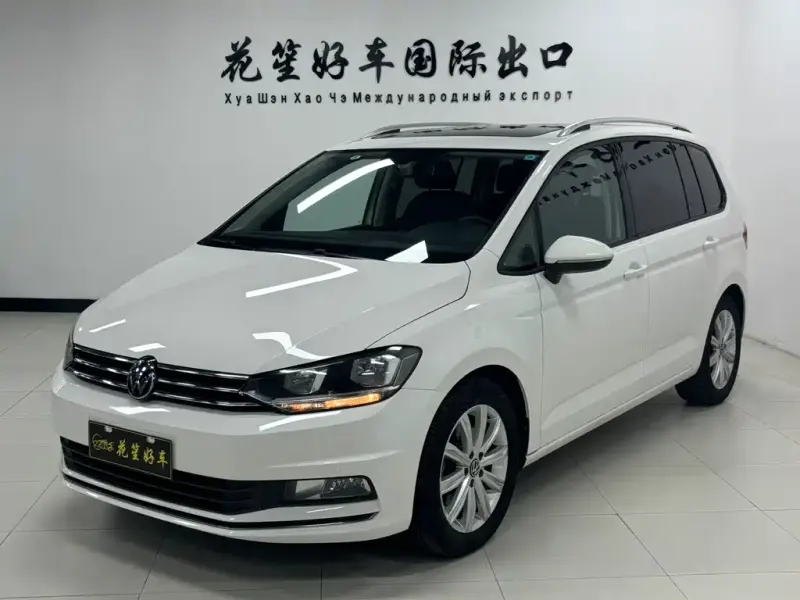 Volkswagen Touran, 2022