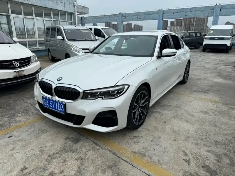 BMW 3 Series, 2021