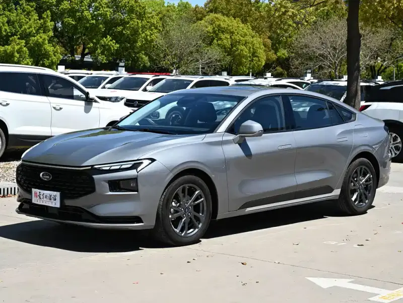 Ford Mondeo, 2025