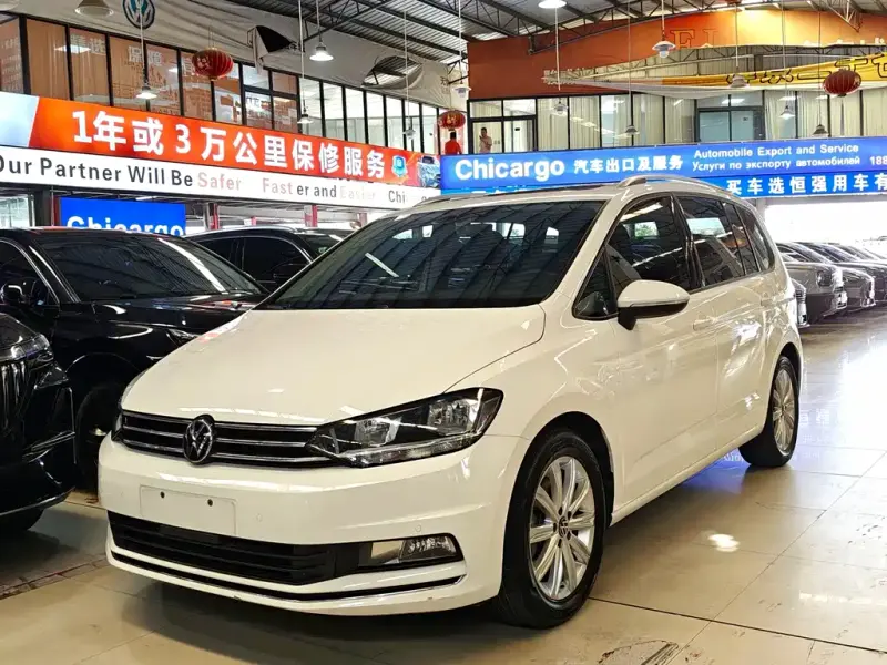Volkswagen Touran, 2022