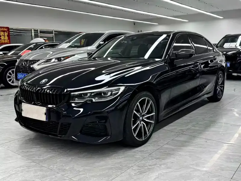 BMW 3 Series, 2021