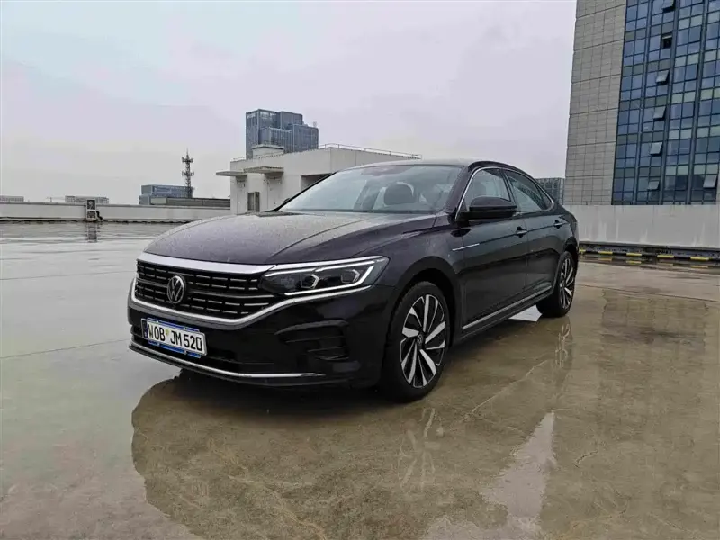 Volkswagen Passat, 2024