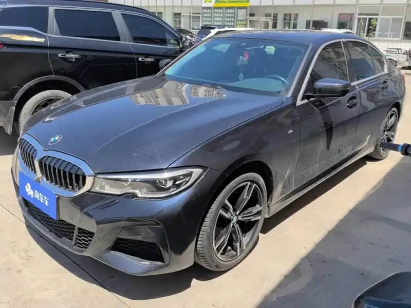 BMW 3 Series, 2021