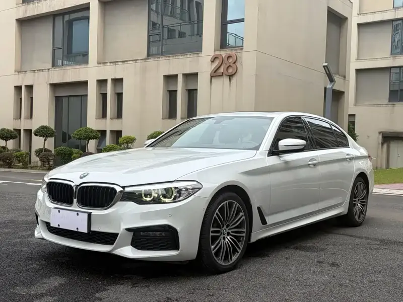 BMW 5 Series, 2019