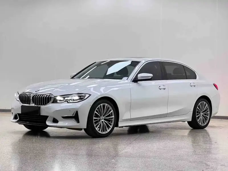 BMW 3 Series, 2020