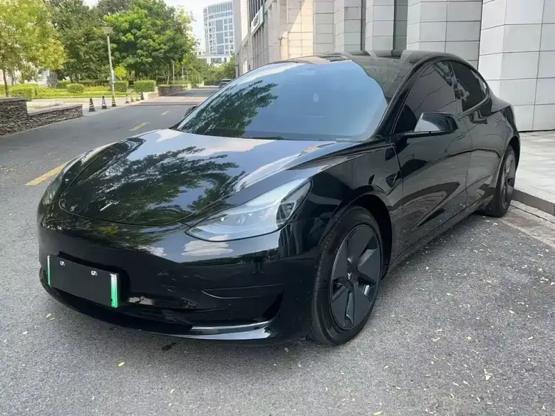 Tesla Model 3, 2023