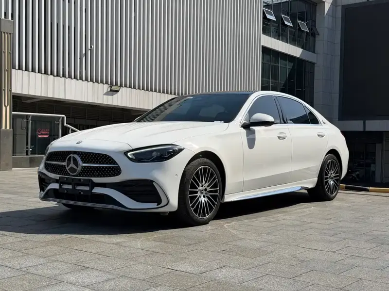 Mercedes-Benz C-Class, 2024