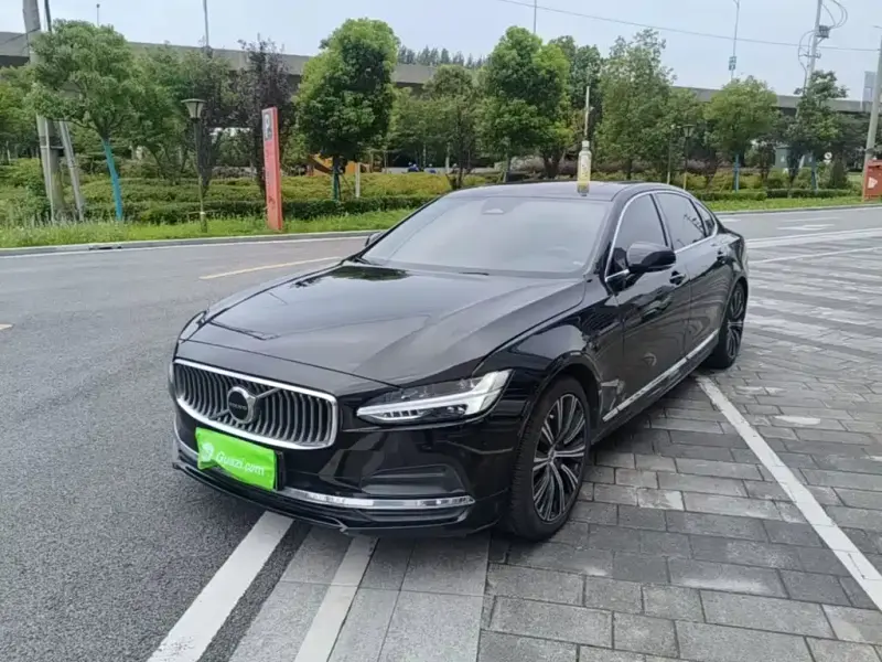 Volvo S90, 2023