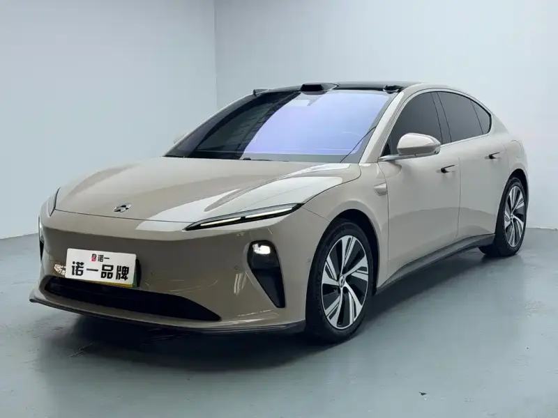 NIO ET5, 2025