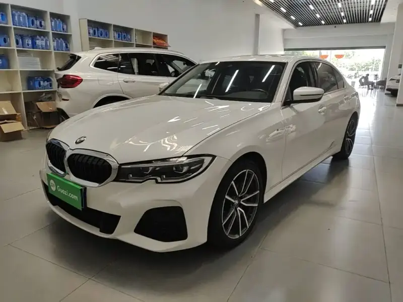 BMW 3 Series, 2021