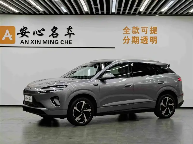 BYD 06, 2025