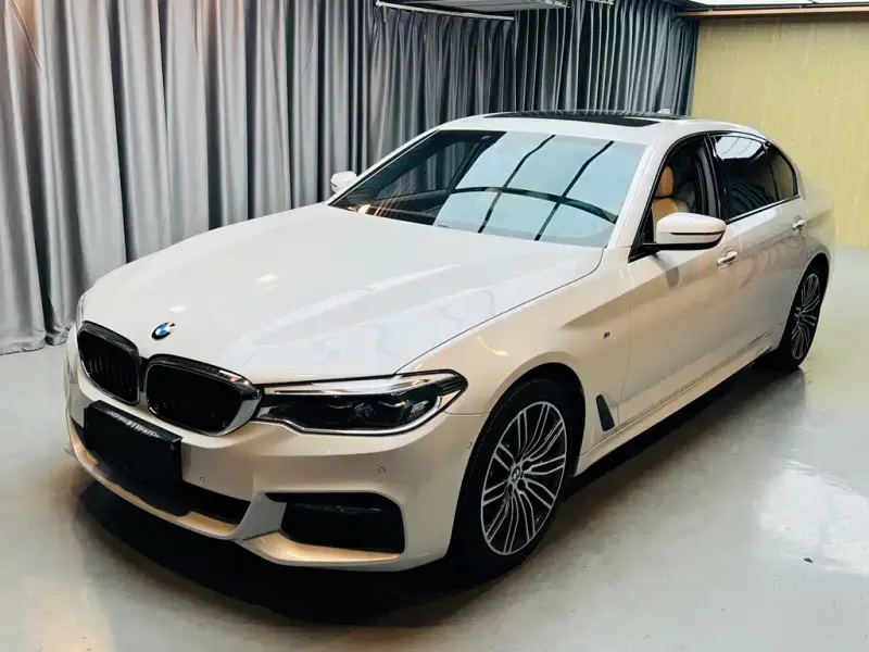 BMW 5 Series, 2018