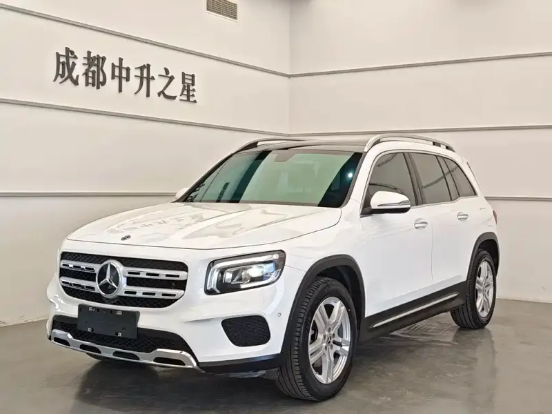 Mercedes-Benz GLB, 2023
