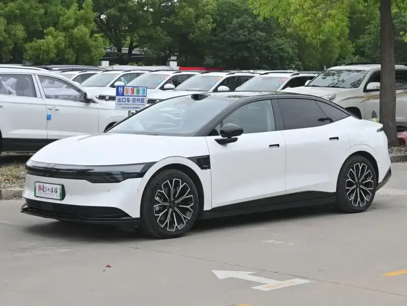 Zeekr 007, 2024