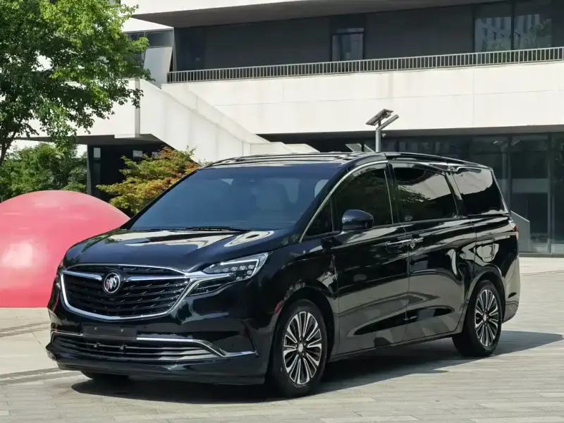 Buick GL8, 2022