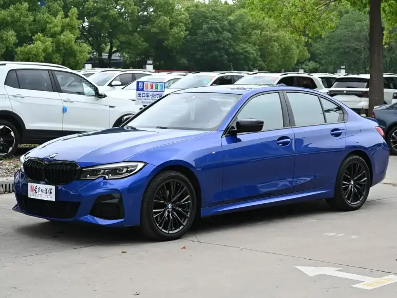 BMW 3 Series, 2021