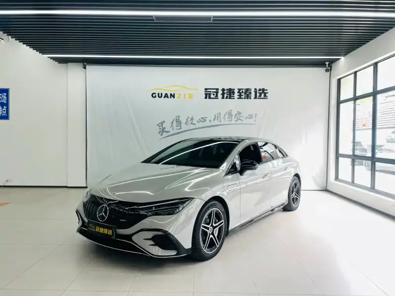 Mercedes-Benz EQE, 2023